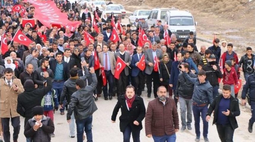 Harran&rsquo;da "ter&ouml;re Lanet Birliğe Destek&rdquo; Y&uuml;r&uuml;y&uuml;ş&uuml;