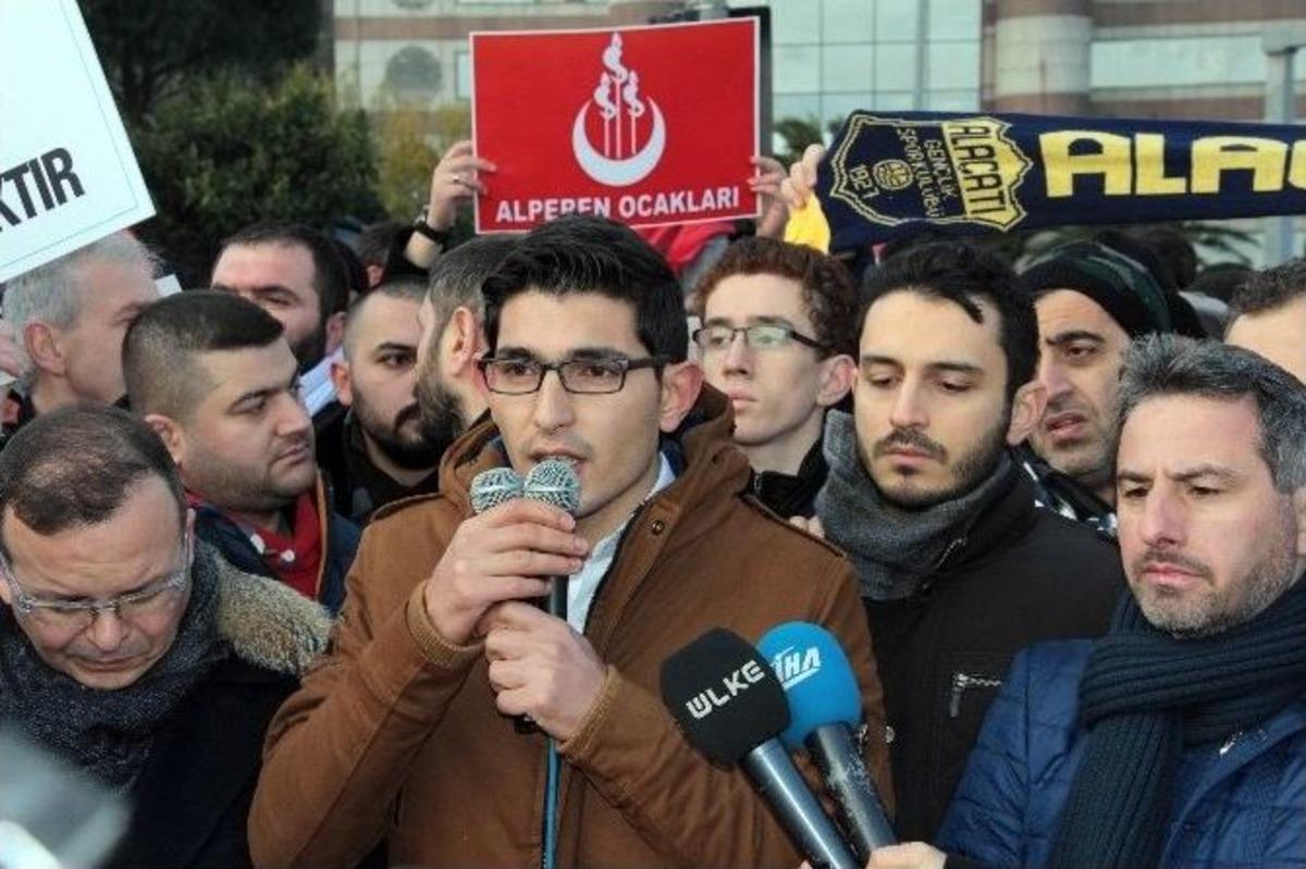 Y&uuml;zlerce Stk &Uuml;yesi Şehitler Tepesi&rsquo;ne Akın Etti