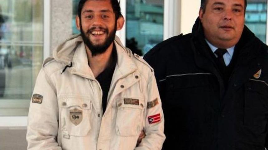 Cinayet Zanlısı Tutuklanınca 'ben Yaptım' Diyerek G&uuml;ld&uuml;