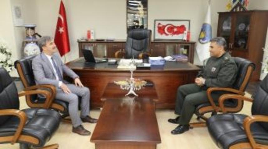 Jandarma Turgutlu İ&ccedil;in En İyi Şekilde Hizmet Edecek