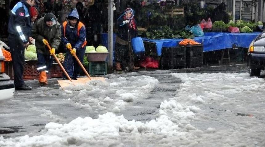 Kdz. Ereğli Belediyesi Kar Temizliği Yaptı