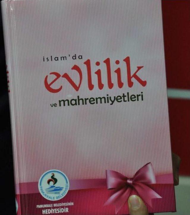 Belediyeden Yeni Evlenen Çiftlere Skandal Kitap