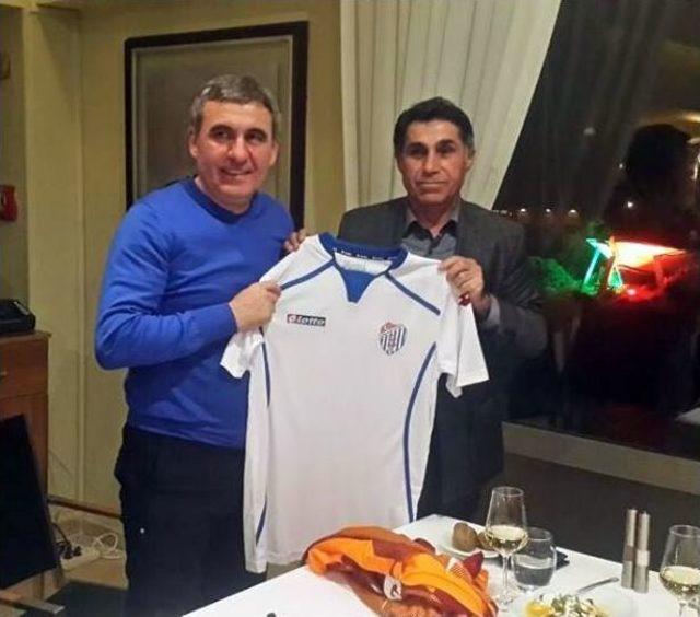 Karpatların Maradonası Hagi, Didim’de