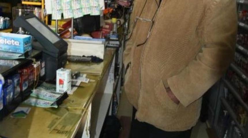 Piyango Bileti Hırsızlığı Kamerada