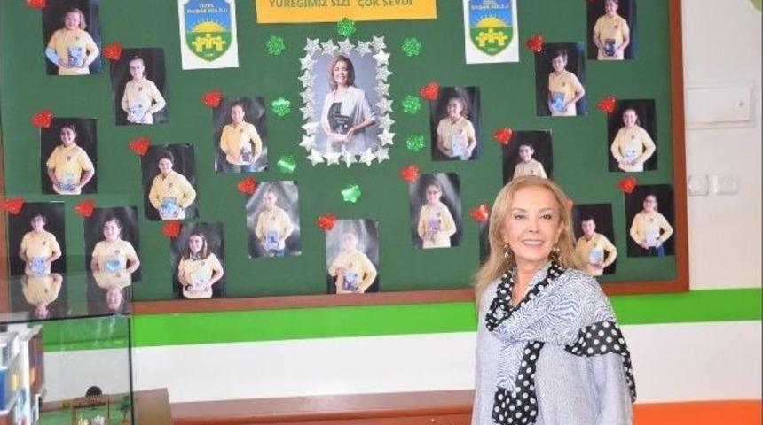 Sevilen Yazar Canan Tan, Başak Koleji &Ouml;ğrencileriyle Buluştu