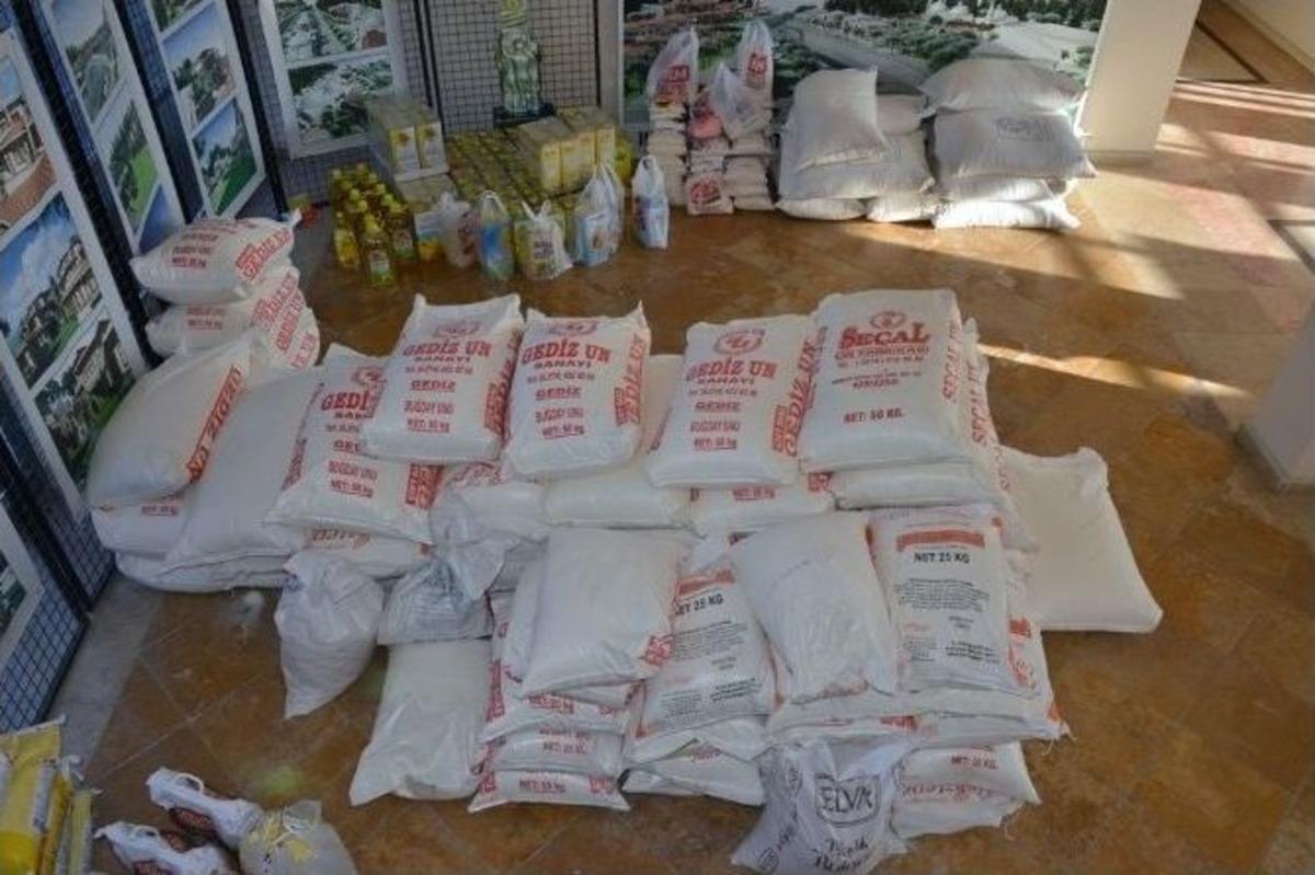 Gediz Belediyesi&rsquo;nden Halep&rsquo;e Gıda Yardımı