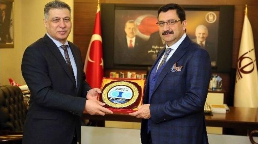 Irak T&uuml;rkmenleri Heyeti, Başkan Ak&rsquo;ı Ziyaret Etti