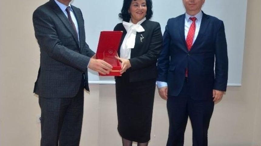 Kırklareli Valisi Civelek &Uuml;niversitelilerle Buluştu