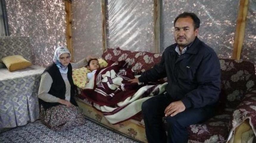 R&uuml;meysa'nın Ameliyatı I&ccedil;in 150 Bin Lira Gerekiyor