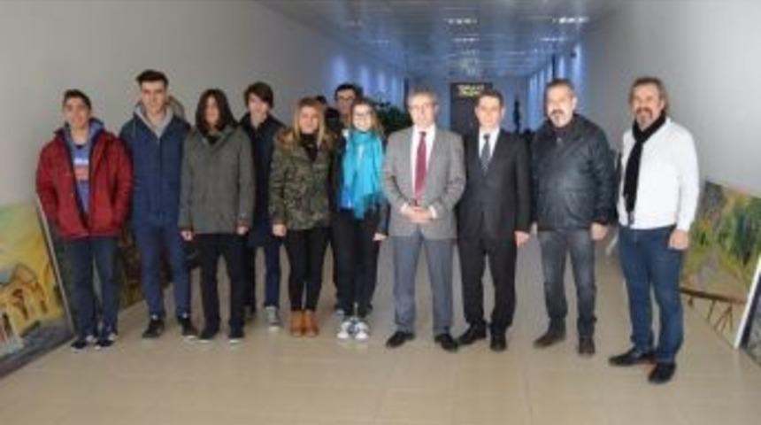 L&uuml;leburgaz Tek G&uuml;zel Sanatlar Lisesinden Kaymakam Kaya&rsquo;ya Ziyaret