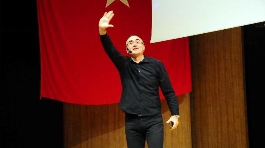 Sunay Akın, Fetullah G&uuml;len&rsquo;i &lsquo;gulyabani&rsquo;ye Benzetti