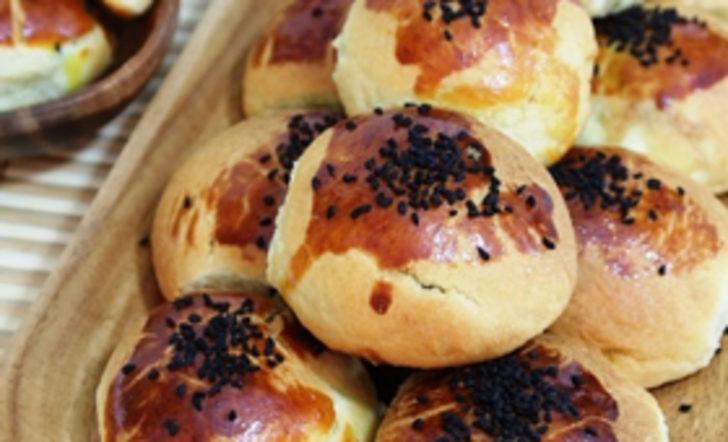 Peynirli Puf Poğa&ccedil;a