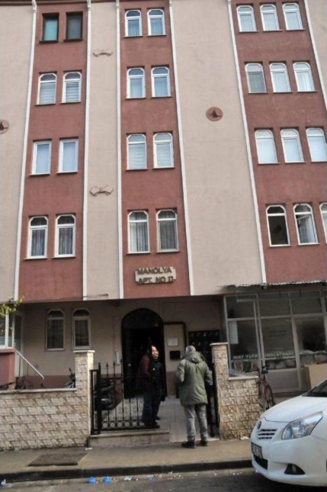 Yalova'da Çocuğunun Gözleri Önünde Eşini Ve Kayınvaldesini Öldürüp Intihar Etti