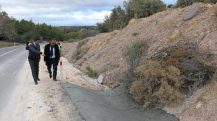 Akhisar&rsquo;ın Yollarında Yoğun Mesai