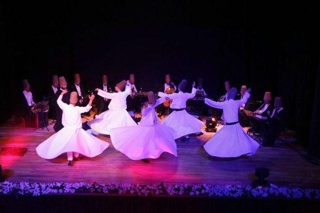 Mevl&acirc;n&acirc; Cel&acirc;ledd&icirc;n-i R&ucirc;m&icirc; T&ouml;renlerle Anıldı 1