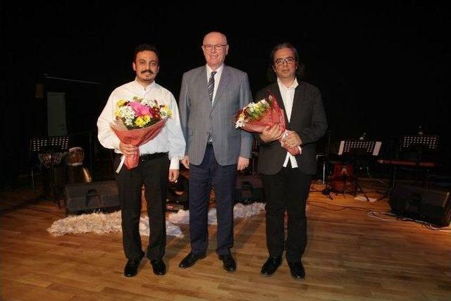 Mevl&acirc;n&acirc; Cel&acirc;ledd&icirc;n-i R&ucirc;m&icirc; T&ouml;renlerle Anıldı 2