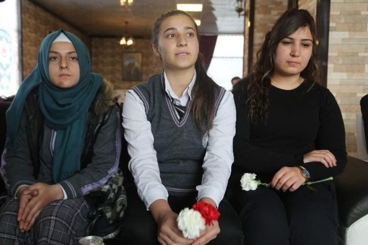 Silopili &Ouml;ğrencilerden Polislere Anlamlı Ziyaret