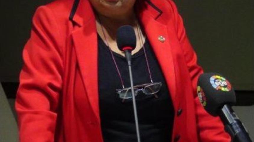 İzmir Barosu'ndan 'khk' Paneli