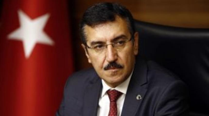 Bakan T&uuml;fenkci Kayseri&rsquo;deki Ter&ouml;r Saldırısını Kınadı