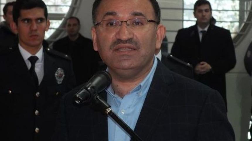 Bozdağ, Kayseri&rsquo;Deki Ter&ouml;r Saldırısını Kınadı (2) - Yeniden