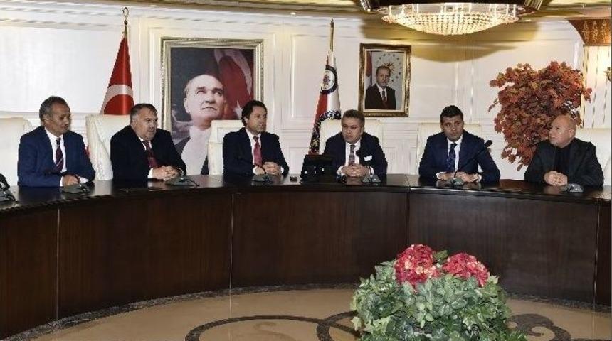 Zabıtadan Emniyet M&uuml;d&uuml;rl&uuml;ğ&uuml;ne Taziye Ziyareti