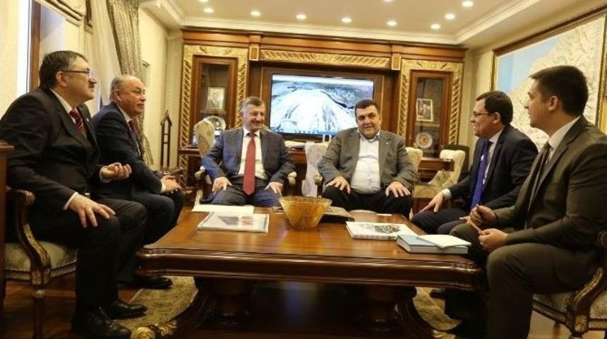 Rize Kafkasya&rsquo;ya A&ccedil;ılıyor