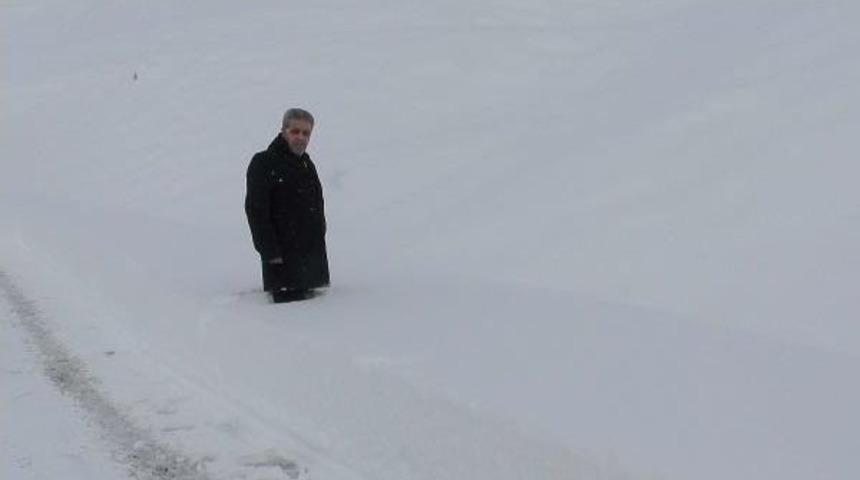 Muş'ta Karda Mahsur 62 Hasta Kurtarıldı