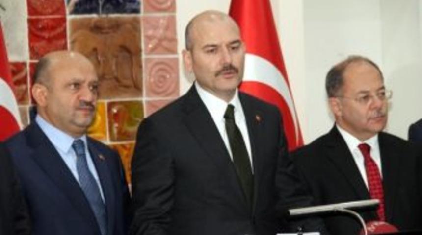 Bakan Soylu: "ter&ouml;ristin Kimliği Belli, 7 Kişi G&ouml;zaltında"