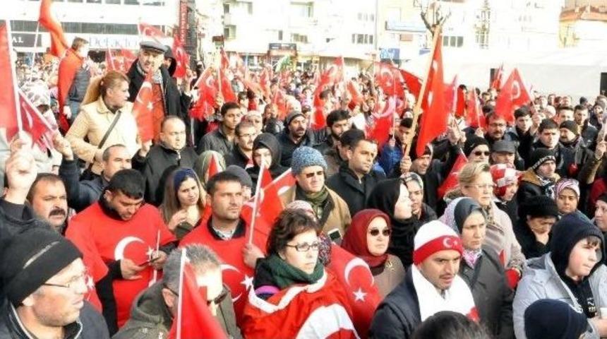 Uşak&rsquo;ta Ter&ouml;r Olayları Protesto Edildi