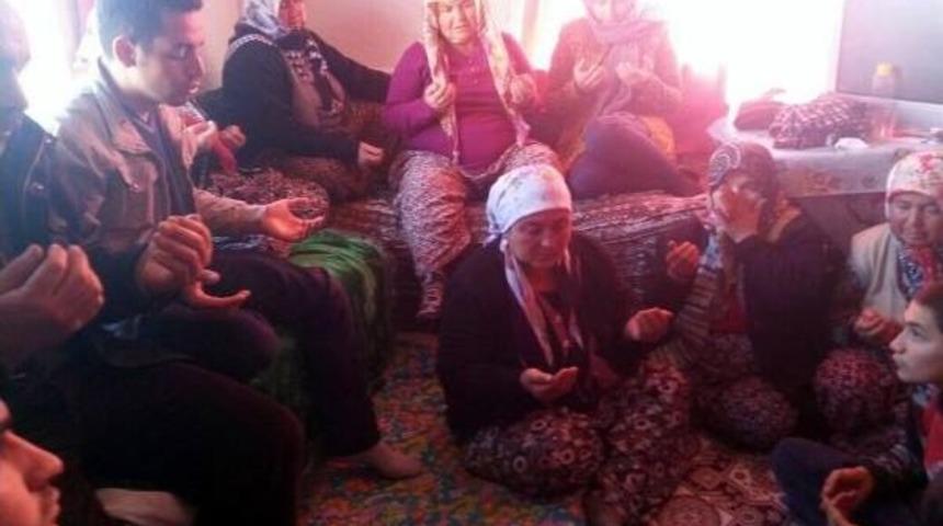 Kayseri'deki Saldırıda İzmir Ve Manisa'dan 3 Asker Yaralandı