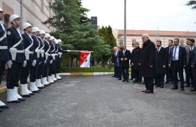 Tbmm Başkanı Kahraman’dan Bayrampaşa Çevik Kuvvet Şubesine Başsağlığı Ziyareti