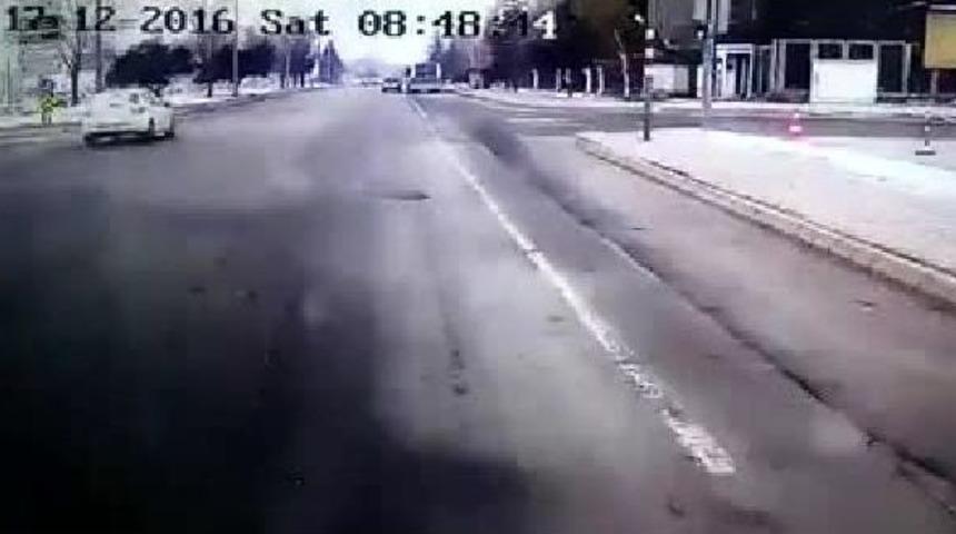 Kayseri'de Bombalı Ara&ccedil;la Ter&ouml;r Saldırısı: 13 Şehit, 56 Yaralı (16)