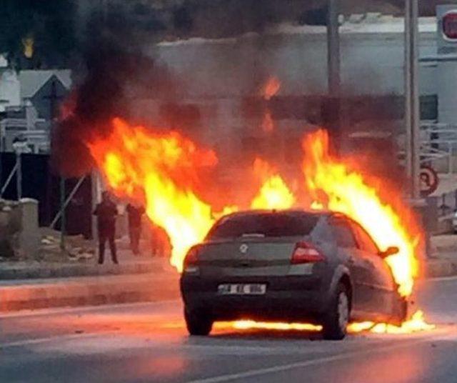 Lpg li Otomobil Cayır Cayır Yandı 2