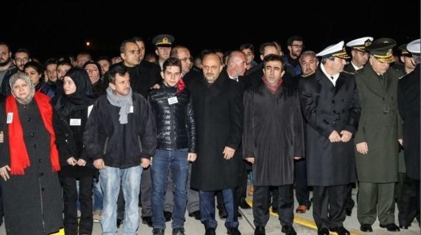 Şehit &Ouml;zen&rsquo;in Naaşı Kocaeli&rsquo;ye Getirildi