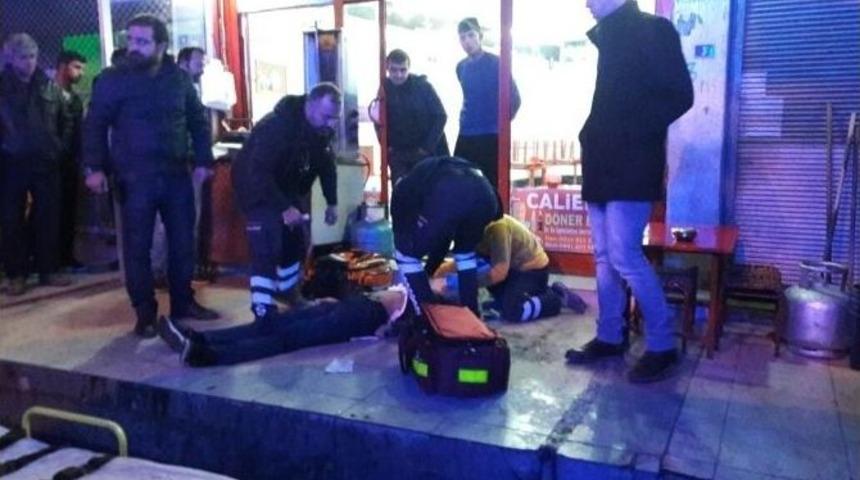 Arkadaşını G&ouml;ğs&uuml;nden Vurdu