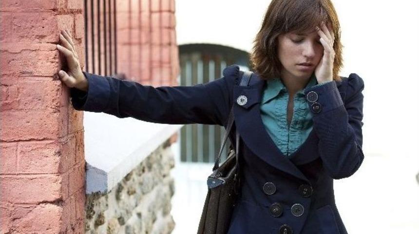 Başınızın D&ouml;nme Sebebi T&uuml;m&ouml;r Olabilir