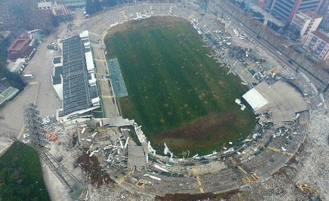 Tarihi Stat Meydan Oluyor 2