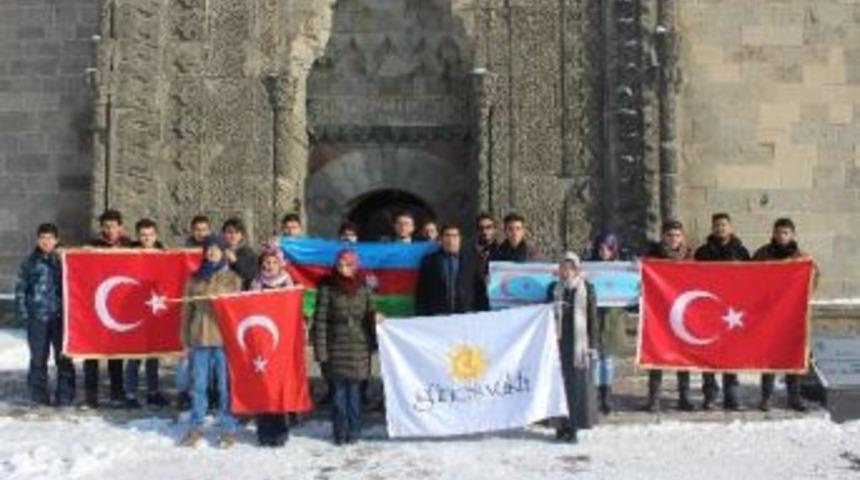 G&uuml;neş Vakfından Ter&ouml;r&uuml; Kınama