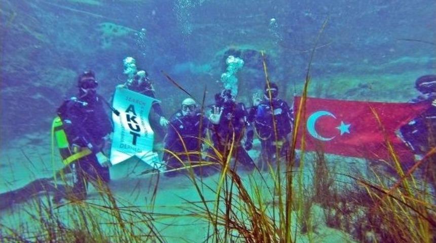 Akut Eskişehir Ekibi Sualtı Eğitimlerini S&uuml;rd&uuml;r&uuml;yor