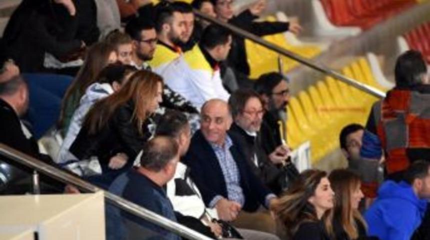 &Ouml;zt&uuml;rk'ten G&ouml;ztepe'ye Kırık Not