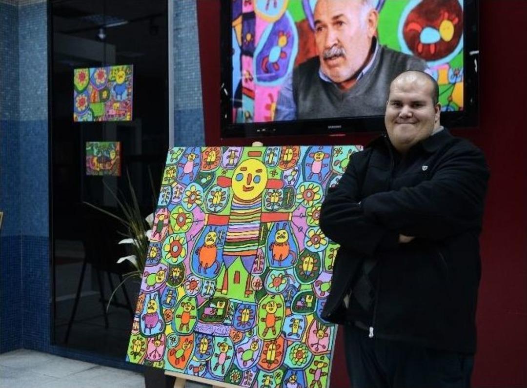 Zihinsel Engelli Muhammed&rsquo;in Resimleri Metro Sanat Galerisi&rsquo;nde