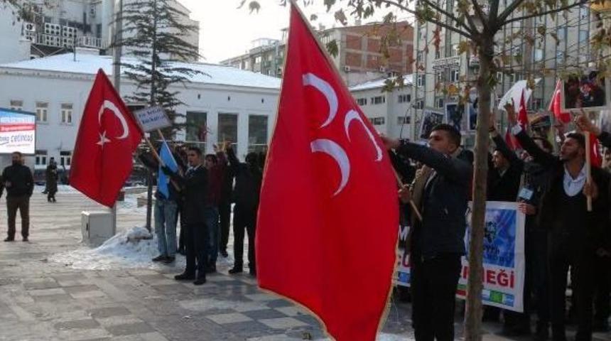 Elazığ'da Şehitler I&ccedil;in Gıyabi Cenaze Namazı Kılındı