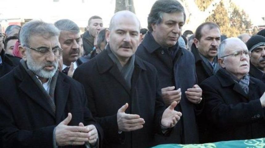 Bakanlar Cenaze Namazına Katıldı