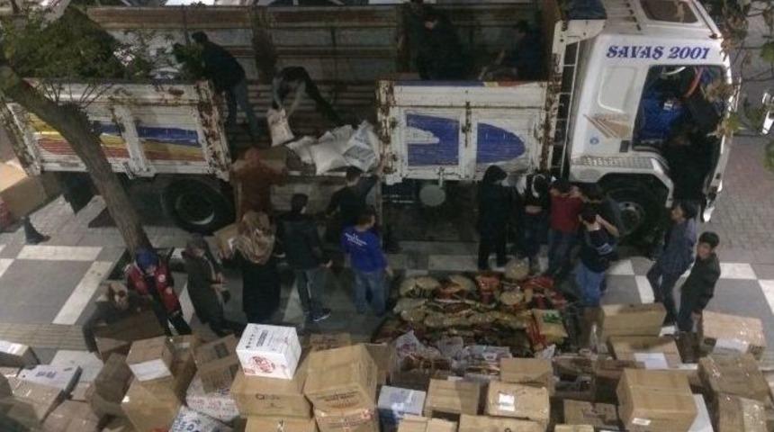 Şanlıurfalı Gen&ccedil;lerden Halep İ&ccedil;in Yardım Kampanyası