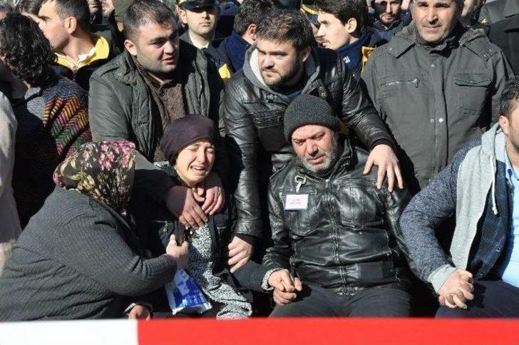 Afyonkarahisar Şehidini Son Yolculuğuna Uğurladı G5