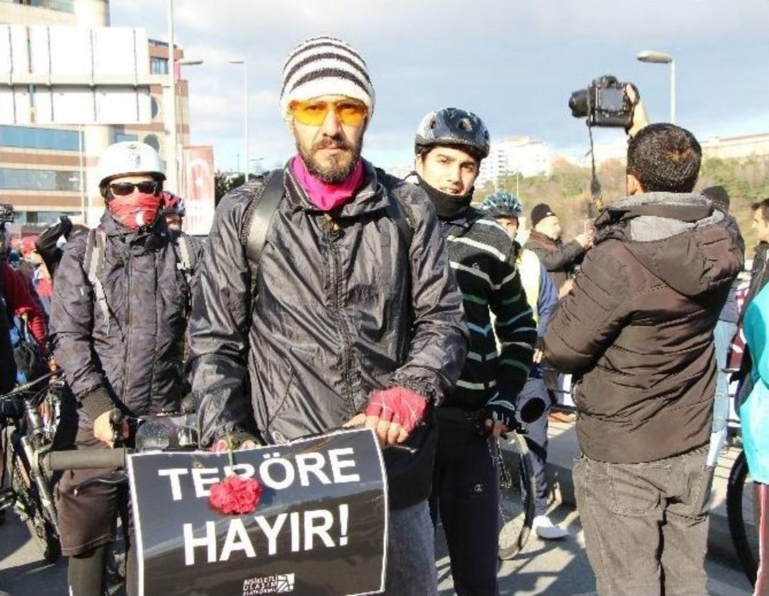 Şehitler Tepesi&rsquo;ne Ziyaret&ccedil;i Akını