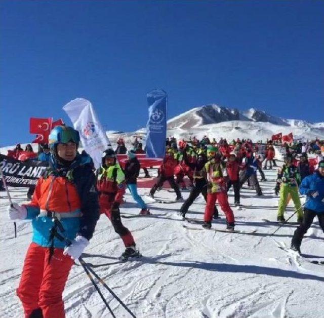 Kayseri Hain Saldırının Yasını Tutuyor (5) 2