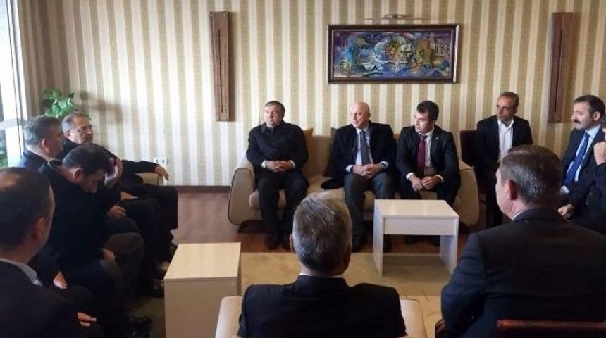 Ak Parti Mkyk &Uuml;yesi &Ouml;zbakır&rsquo;dan Ter&ouml;r Saldırısına Kınama