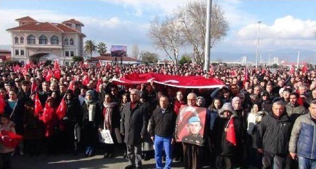 Bandırma’Da Törene Lanet Mitingi