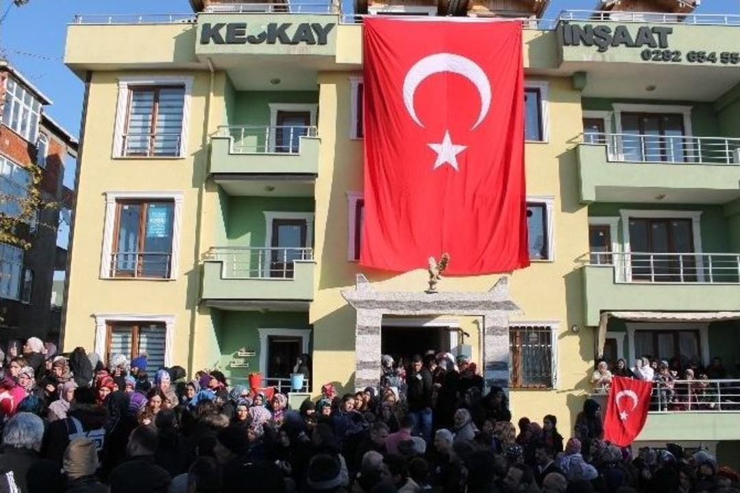 Şehit Raşit Y&uuml;cel Memleketi Kocaeli&rsquo;de Son Yolculuğuna Uğurlandı